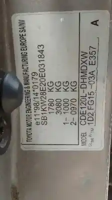 Veículo de Sucata toyota corolla (_e12_) 2.0 d-4d (cde120r_ cde120l_) do ano 2003 alimentado 1cdftv