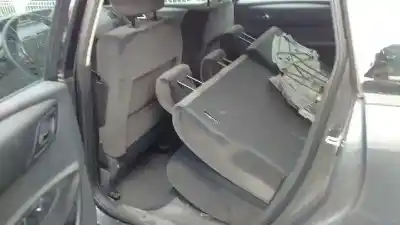 Veicolo di demolizione citroen c4 sedan collection dell'anno 2010 alimentato nfu