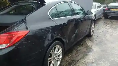 Verschrottungsfahrzeug opel insignia berlina cosmo des jahres 2009 angetrieben a20dth