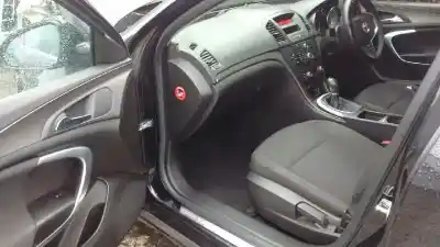 Verschrottungsfahrzeug opel insignia berlina cosmo des jahres 2009 angetrieben a20dth