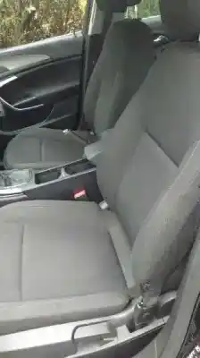 Verschrottungsfahrzeug opel insignia berlina cosmo des jahres 2009 angetrieben a20dth