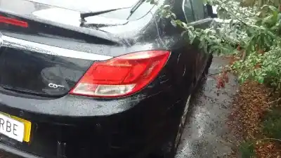 Verschrottungsfahrzeug opel insignia berlina cosmo des jahres 2009 angetrieben a20dth