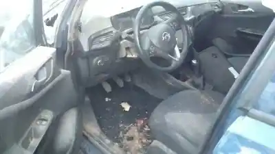 Vehicul casat opel corsa e selective al anului 2015 alimentat b14xer