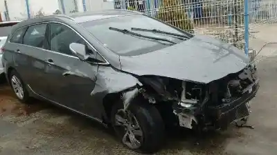 Утилизация автомобиля HYUNDAI I40 CW GL Comfort года 2011 питание D4FD