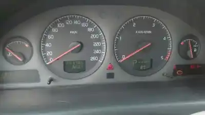 Scrapping Vehicle volvo s80 berlina 2.4 d of the year 2002 powered d5244t