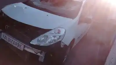 Veículo de Sucata renault clio iii yahoo do ano 2012 alimentado d4f740