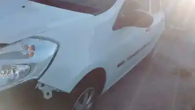 Veículo de Sucata renault clio iii yahoo do ano 2012 alimentado d4f740