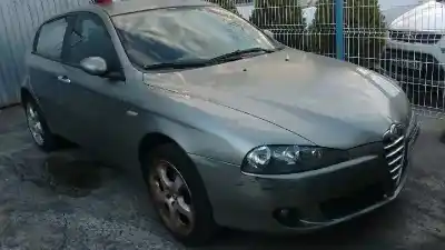 Vehículo de desguace ALFA ROMEO 147 (190) 1.6 TS 105 Sport del año 2006 con motor AR37203