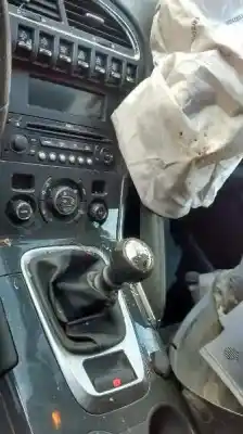 Sloopvoertuig peugeot 3008 sport pack van het jaar 2009 aangedreven 9hz