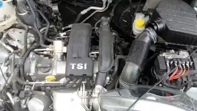 Veículo de Sucata seat ibiza (6j5) reference do ano 2013 alimentado cbza
