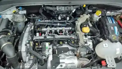 Veículo de Sucata jeep renegade trailhawk 4wd do ano 2016 alimentado m768
