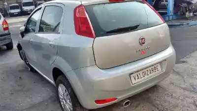 Veículo de Sucata fiat punto (199) easy do ano 2017 alimentado 169a4000