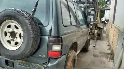 Veicolo di demolizione mitsubishi montero (v20/v40) 2500 td gl dell'anno 1995 alimentato 4d56