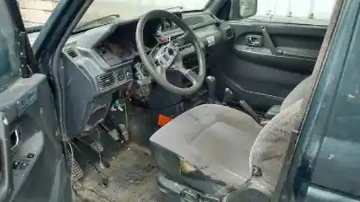 Veicolo di demolizione mitsubishi montero (v20/v40) 2500 td gl dell'anno 1995 alimentato 4d56