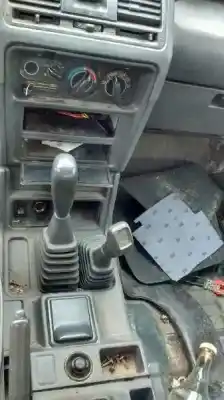 Veicolo di demolizione mitsubishi montero (v20/v40) 2500 td gl dell'anno 1995 alimentato 4d56