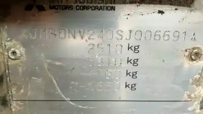 Veicolo di demolizione mitsubishi montero (v20/v40) 2500 td gl dell'anno 1995 alimentato 4d56