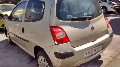 Veicolo di demolizione renault twingo acces dell'anno 2008 alimentato d7f800