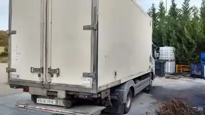 Véhicule à la ferraille mercedes-benz 817 4.2 de l'année 2000 alimenté 904911