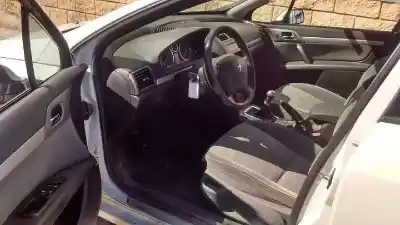 Vehicul casat peugeot 407 st confort al anului 2006 alimentat 9hz