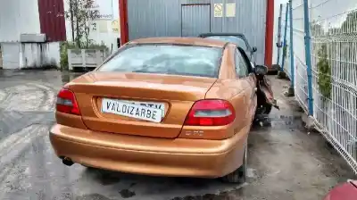 Veicolo di demolizione volvo c70 coupe 2.5 t / 2.4 t 193 cv / 142 kw dell'anno 2002 alimentato b5244t