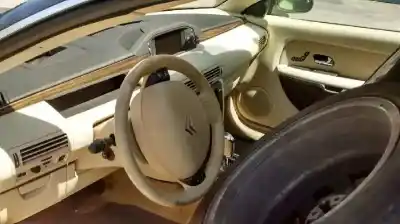 Véhicule à la ferraille citroen c6 básico de l'année 2007 alimenté uhz