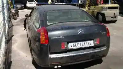 Véhicule à la ferraille citroen c6 básico de l'année 2007 alimenté uhz