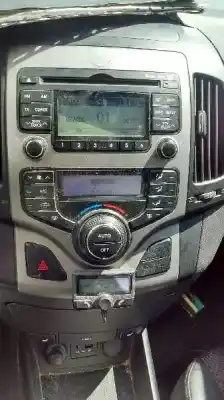 Veículo de Sucata hyundai i30 1.6 crdi cat do ano 2010 alimentado d4fb