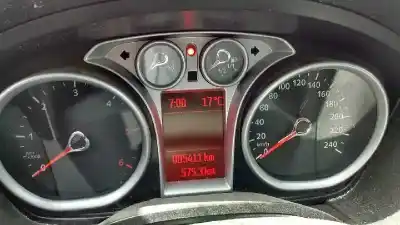 Verschrottungsfahrzeug ford kuga (cbv) titanium des jahres 2012 angetrieben ufda