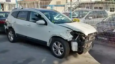 Scrapping Vehicle NISSAN QASHQAI+2 (JJ10) Acenta of the year 2010 powered M9R832