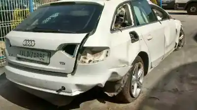 Здавання транспортного засобу audi a4 avant (8k5) (2008) básico року 2013 потужний cjcb