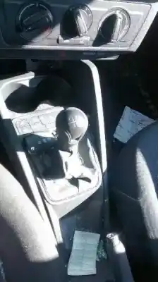 Veículo de Sucata seat ibiza (6j5) reference do ano 2016 alimentado cusb