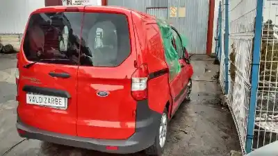 Vehículo de desguace ford transit courier kombi del año 2015 con motor xvcc