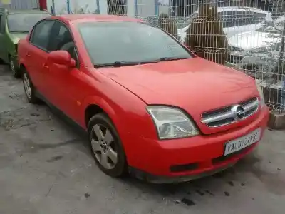 Véhicule à la ferraille opel vectra c berlina comfort de l'année 2004 alimenté z19dt