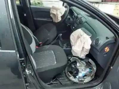Verschrottungsfahrzeug dacia sandero ambiance des jahres 2016 angetrieben d4f732