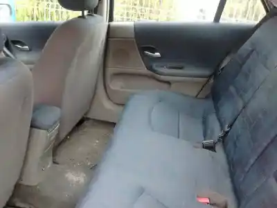 Verschrottungsfahrzeug renault laguna ii (bg0) authentique des jahres 2001 angetrieben k4m710