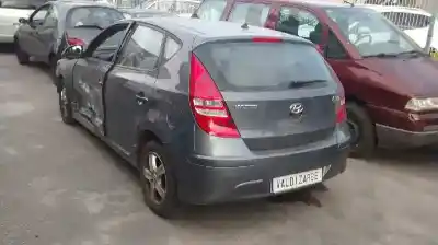 Veículo de Sucata hyundai i30 comfort do ano 2011 alimentado g4fa