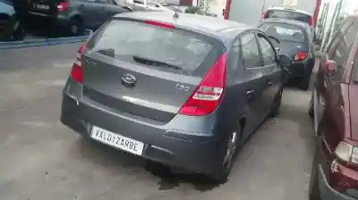 Veículo de Sucata hyundai i30 comfort do ano 2011 alimentado g4fa