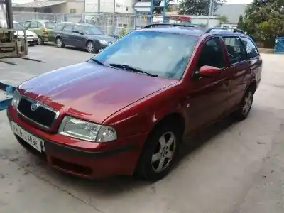 Vehicul casat skoda octavia combi (1u5) ambiente al anului 2001 alimentat atd