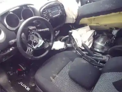 Здавання транспортного засобу nissan juke (f15) tekna року 2015 потужний hra2