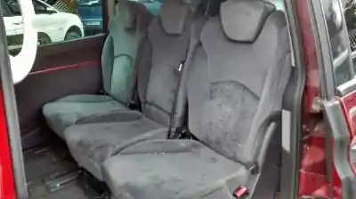 Здавання транспортного засобу citroen c8 2.2 hdi 16v premier ii року 2004 потужний 4hw