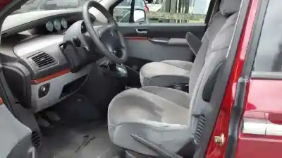 Здавання транспортного засобу citroen c8 2.2 hdi 16v premier ii року 2004 потужний 4hw
