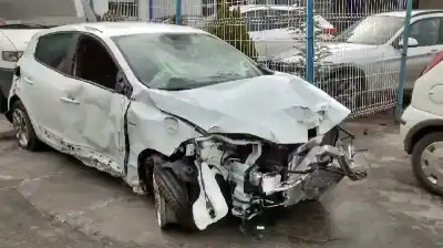 Утилизация автомобиля RENAULT MEGANE III BERLINA 5 P Limited года 2015 питание H5F408