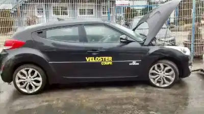 Veículo de Sucata hyundai veloster sport s do ano 2011 alimentado g4fd