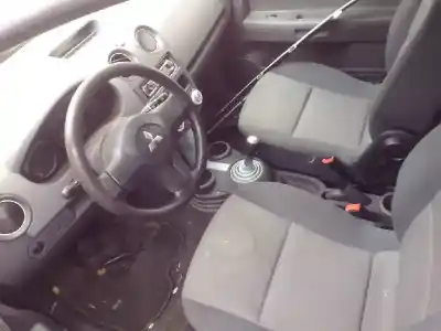 Vehicul casat mitsubishi colt berlina 3 (cz) 1.1 inform al anului 2007 alimentat 134910