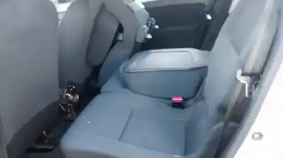 Здавання транспортного засобу renault scenic iii authentique року 2010 потужний k9k830