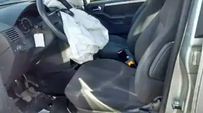 Veicolo di demolizione opel meriva enjoy dell'anno 2006 alimentato z17dth