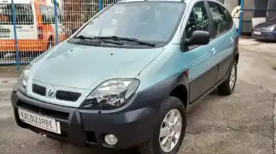 Scrapping Vehicle renault scenic rx4 (ja0) 1.9 dci sportway of the year 2002 powered f9q748