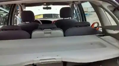 Scrapping Vehicle renault scenic rx4 (ja0) 1.9 dci sportway of the year 2002 powered f9q748
