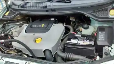 Scrapping Vehicle renault scenic rx4 (ja0) 1.9 dci sportway of the year 2002 powered f9q748
