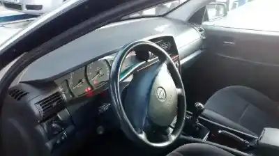 Verschrottungsfahrzeug opel omega b elegance berlina des jahres 2001 angetrieben y22dth